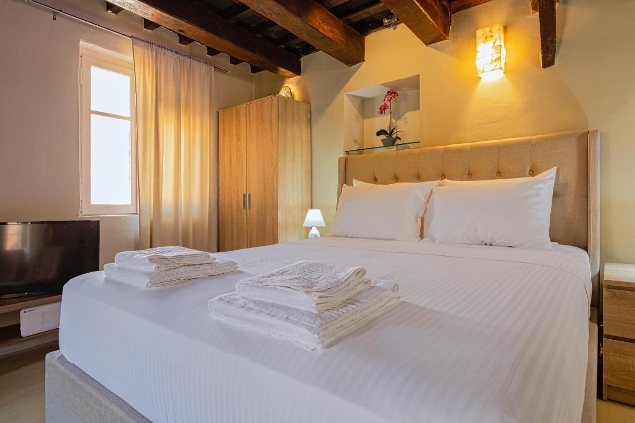 Ydragogeio Rooms Old Town Chania  Екстер'єр фото